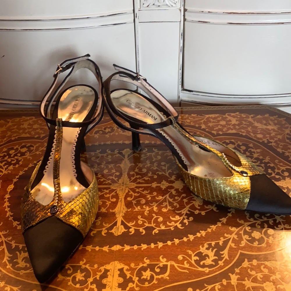 Giorgio Armani Nero black satin pump gold reptile  size 6.5 rhinestone